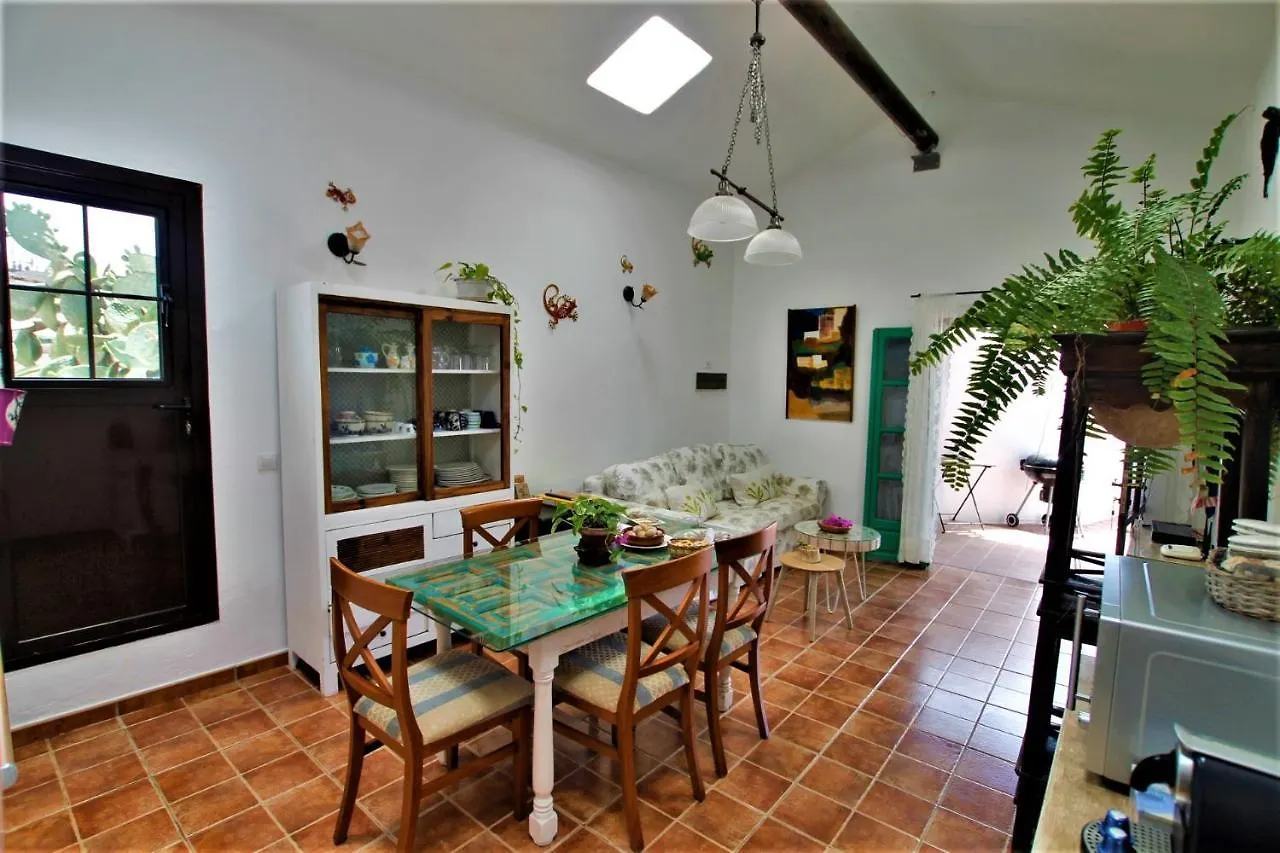 Vivienda vacacional El Lagarto Mácher 0*,  España
